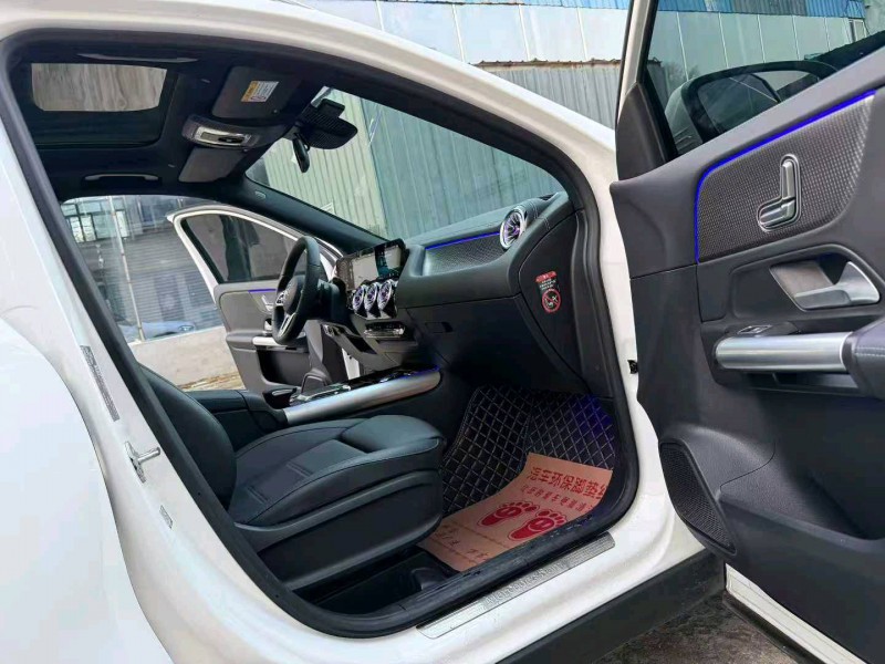 徐州23年奔驰GLA6