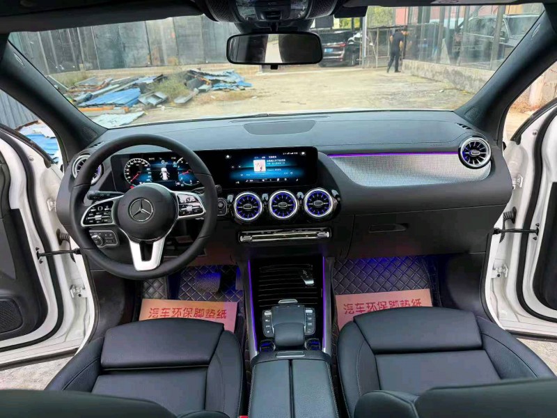 徐州23年奔驰GLA8