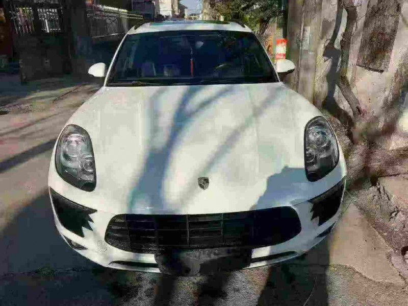 衢州15年保时捷Macan1