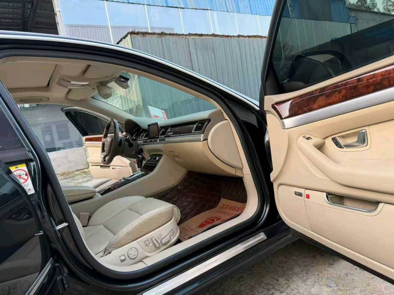 徐州09年奥迪A8L6