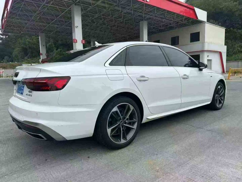 张家界24年奥迪A4L7