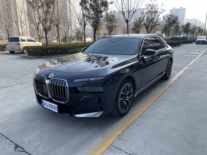 济宁24年宝马7系2