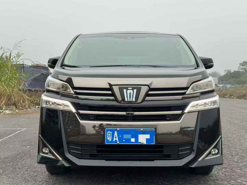 汕头22年丰田威尔法1