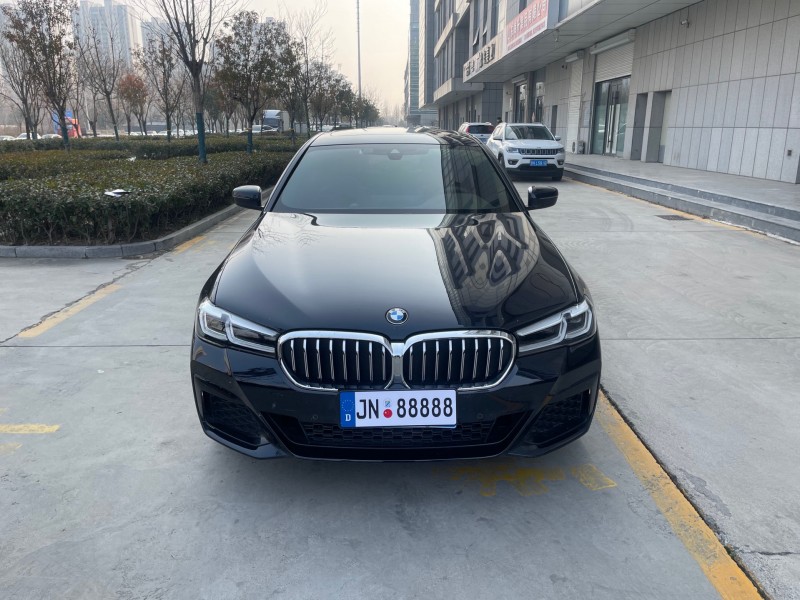 济宁23年宝马5系1