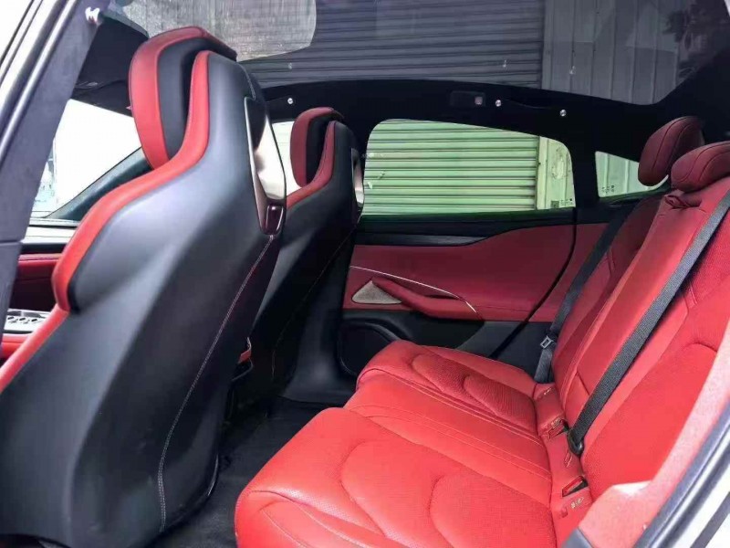 无锡25年小米SU76