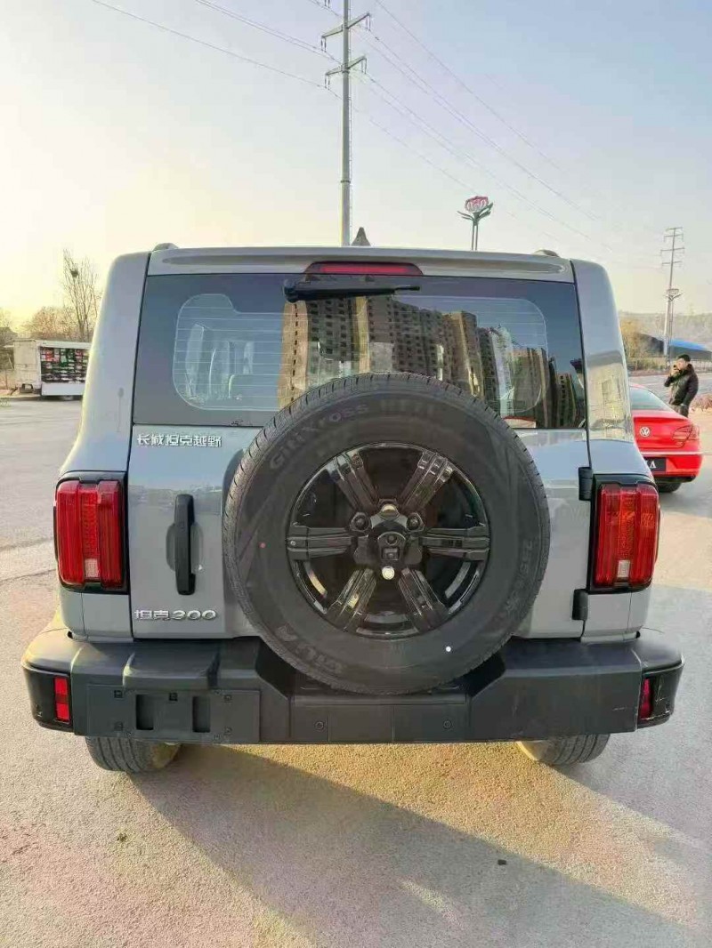 平凉25年长城汽车坦克8