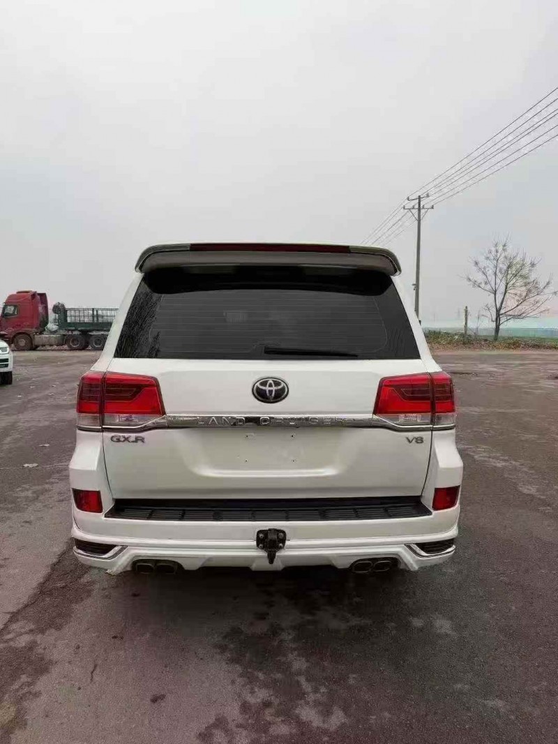 烟台15年丰田兰德酷路泽8