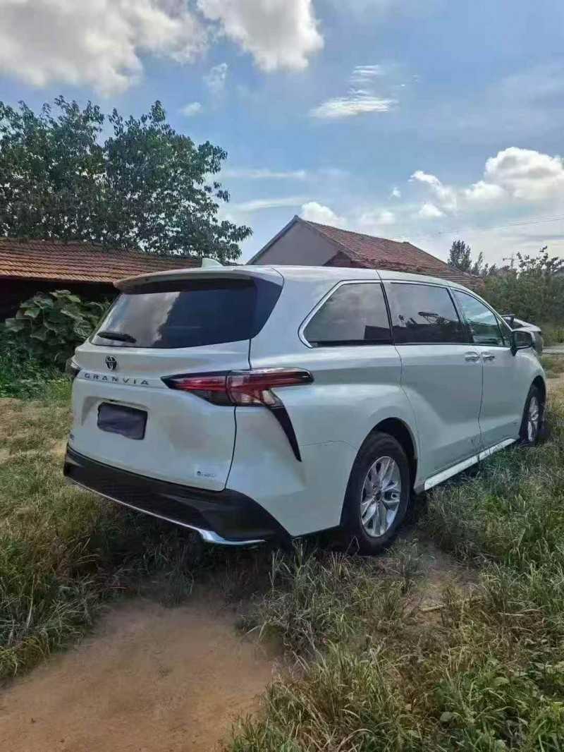 潍坊25年丰田格瑞维亚6