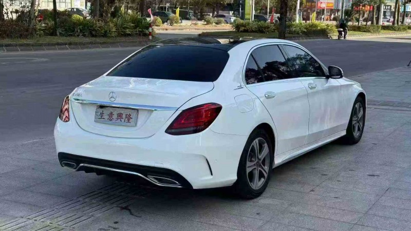 珠海20年奔驰C8