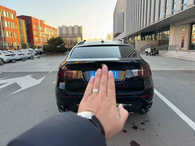 淄博13年宝马X69