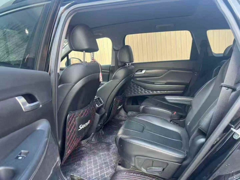 张家口20年现代新胜达4