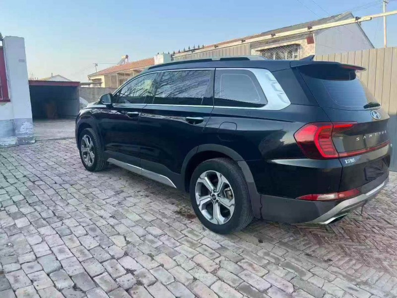 张家口20年现代新胜达7