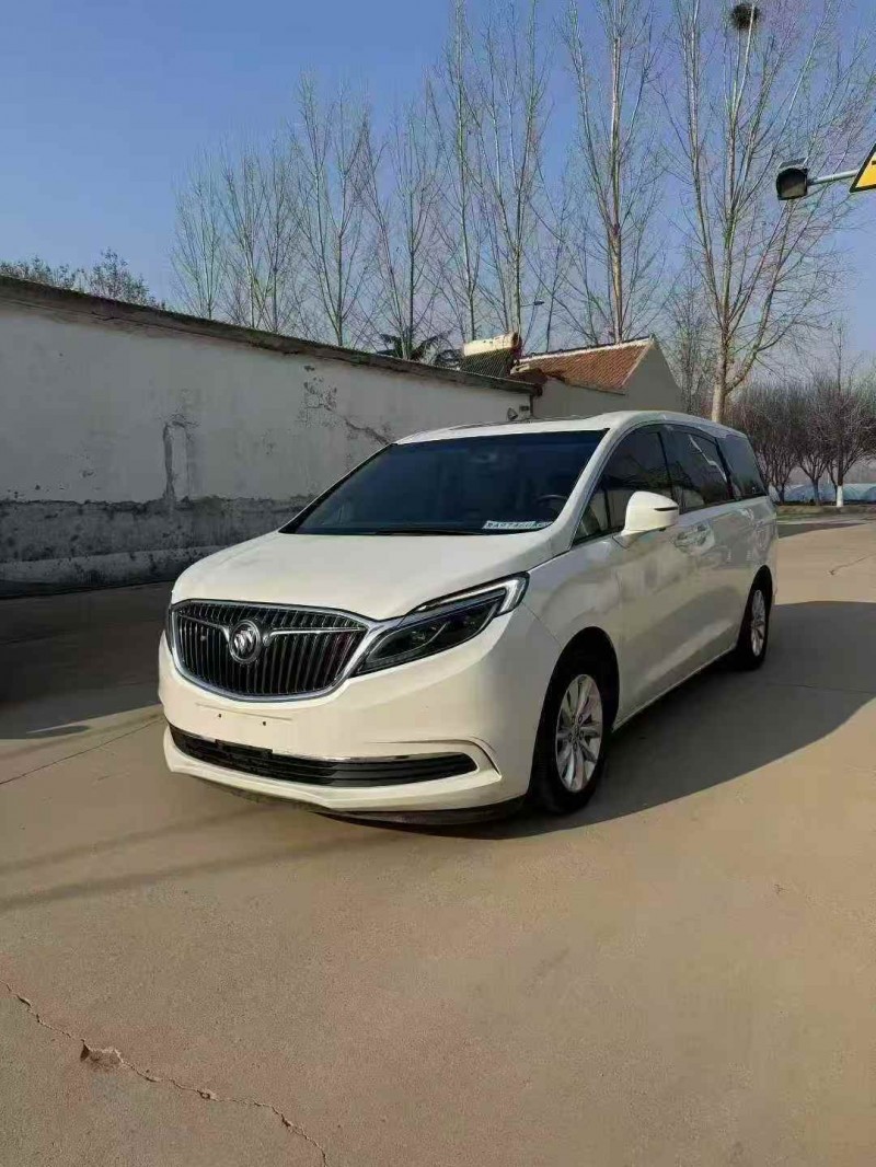 潍坊19年别克GL82