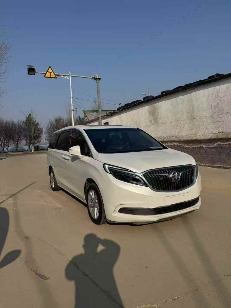 潍坊19年别克GL83