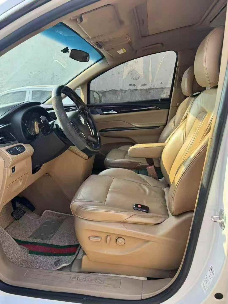 潍坊19年别克GL85