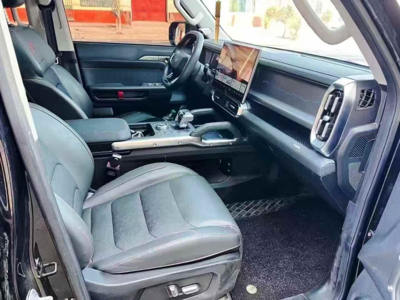 青岛25年奇瑞捷途4