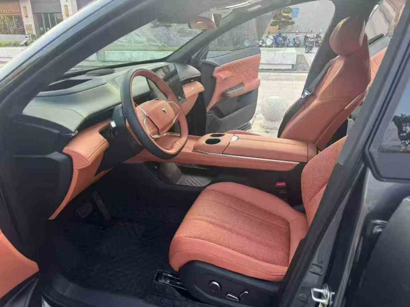 湛江25年长安汽车深蓝6