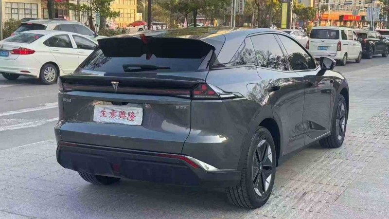 湛江25年长安汽车深蓝8