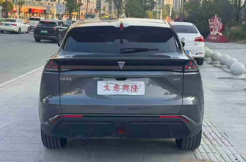 湛江25年长安汽车深蓝9