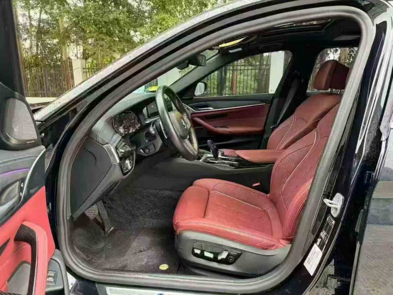 南平23年宝马5系6