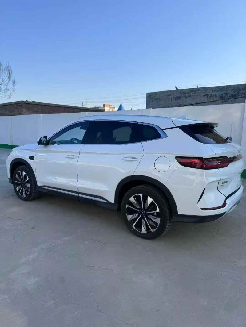 张家口25年比亚迪宋6