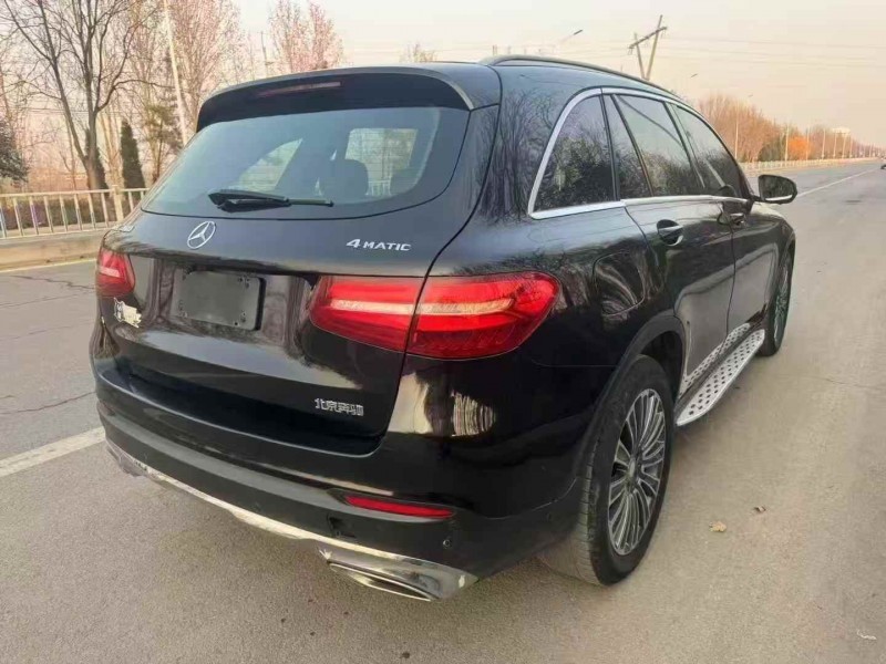 淄博16年奔驰GLC9