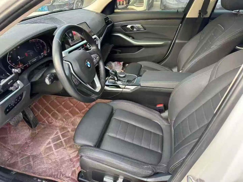 淄博19年宝马3系6