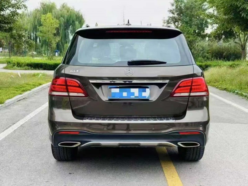 东营18年奔驰GLE9