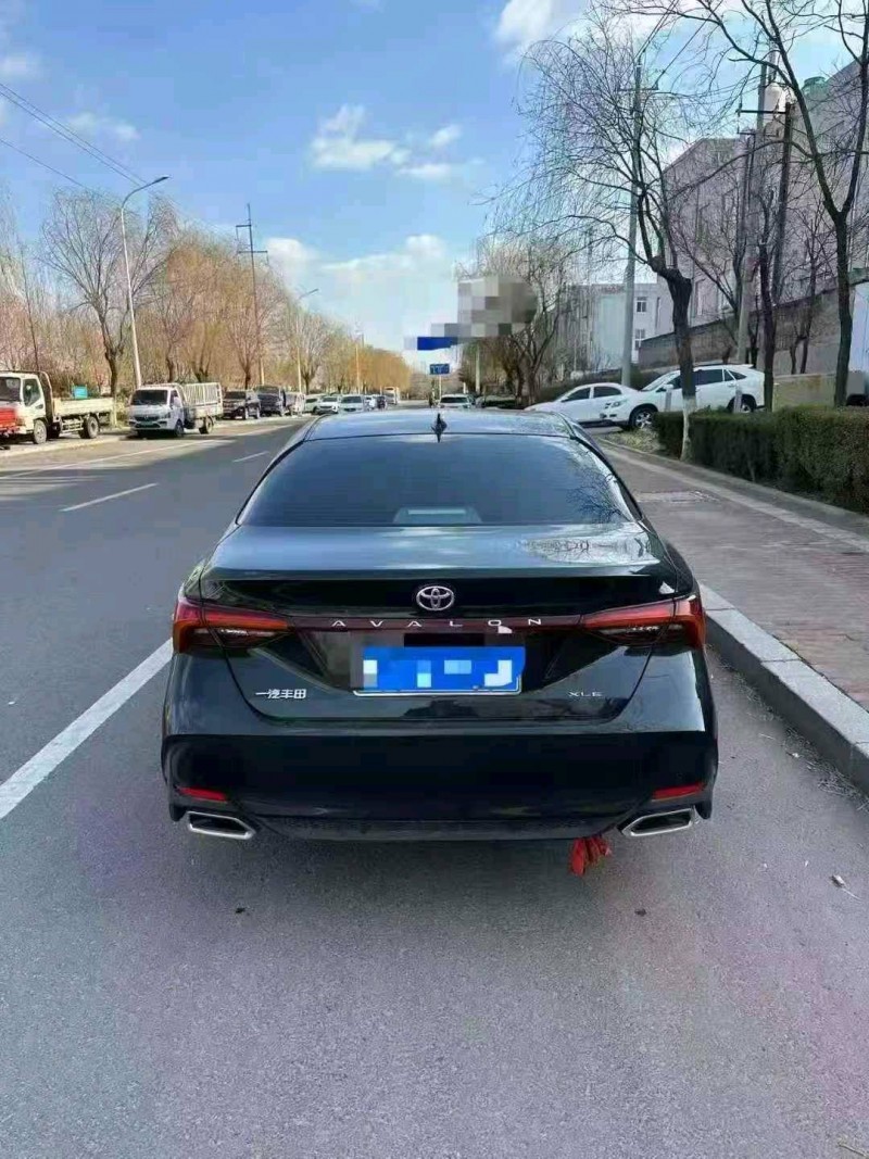 淄博23年丰田亚洲龙9