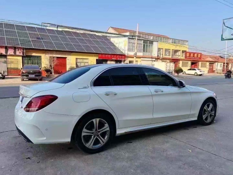 潍坊21年奔驰C8