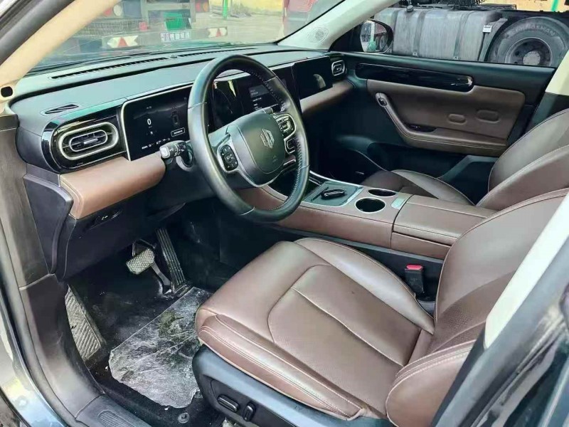 南京24年零跑汽车C116