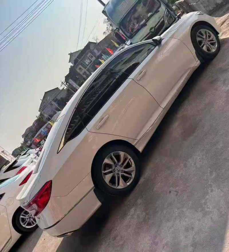 株洲20年本田雅阁7