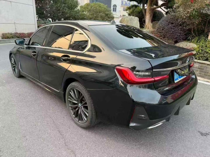 金华23年宝马5系8