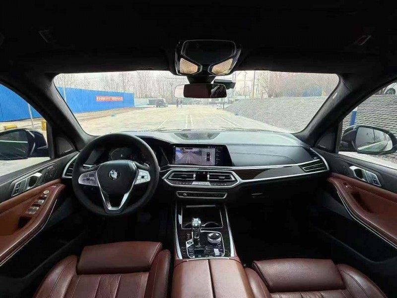 青岛22年宝马X77