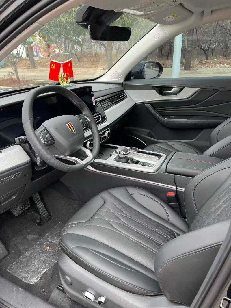 济宁25年红旗HS55