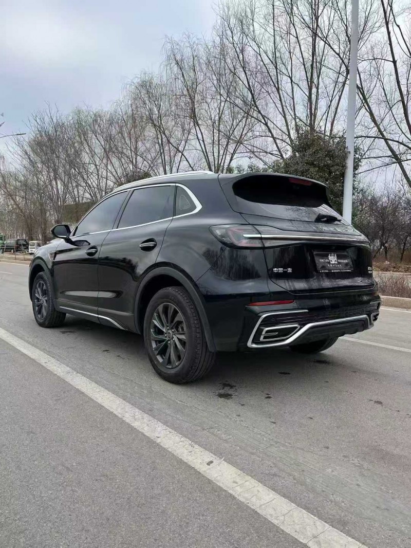 济宁25年红旗HS59