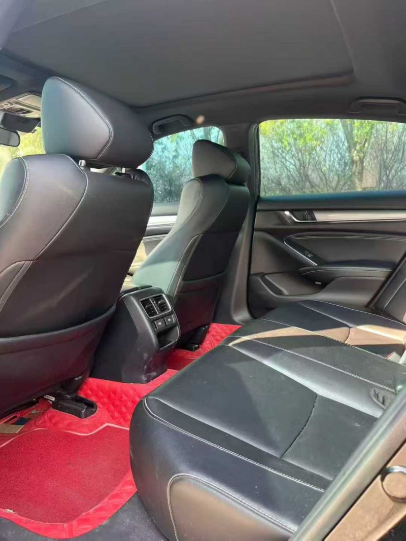 济宁22年本田英诗派4