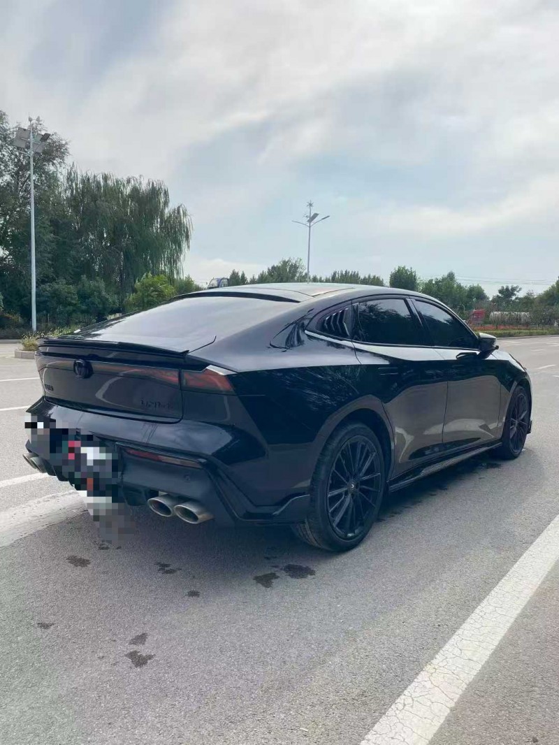 潍坊25年长安汽车UNI7