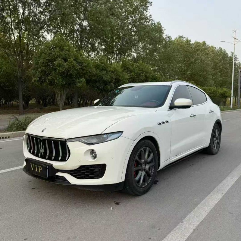 潍坊18年玛莎拉蒂Levante2