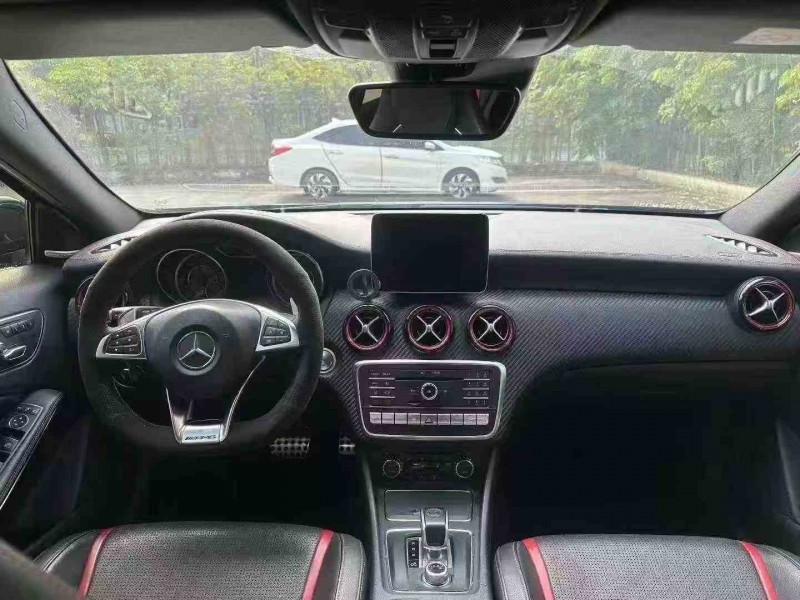 汕头17年奔驰AMG6