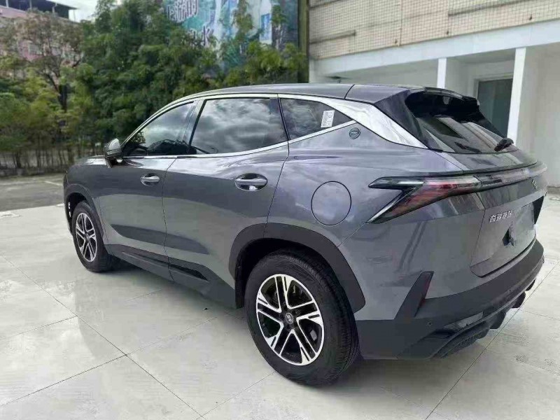 汕头25年奇瑞捷途7