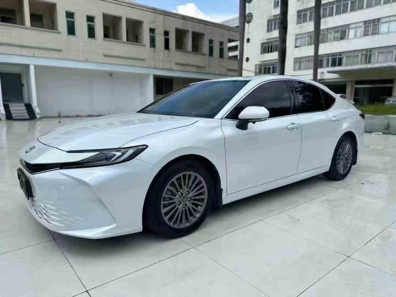 湛江24年丰田凯美瑞3