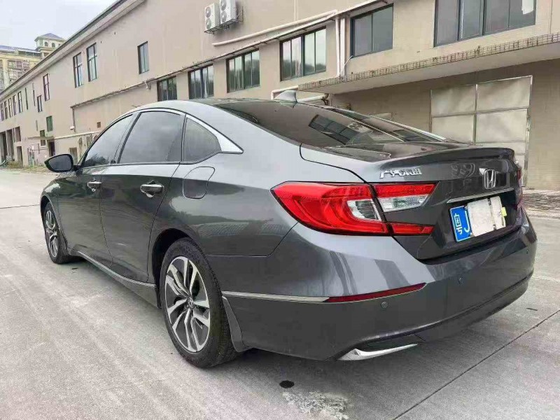 江门20年本田雅阁7