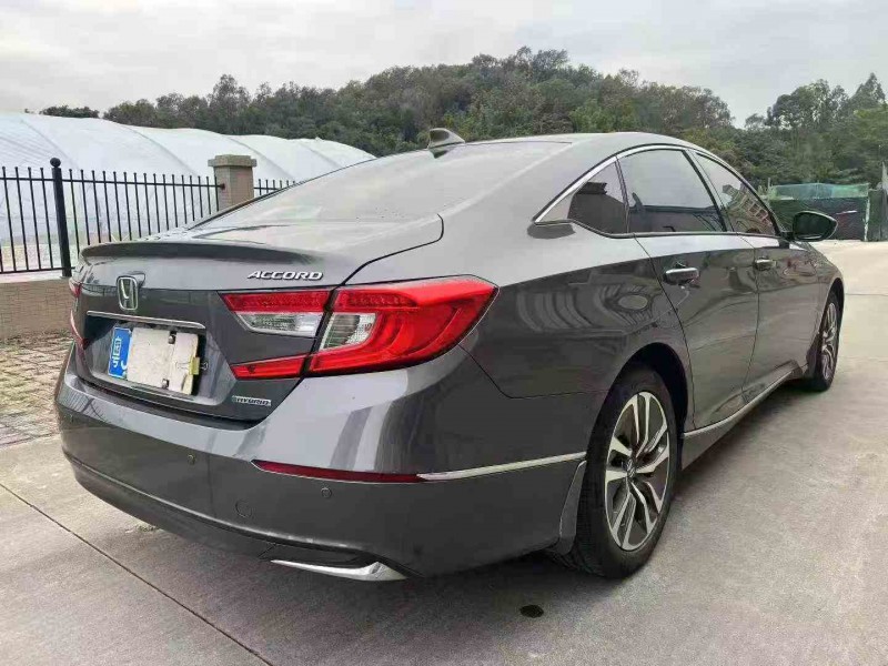 江门20年本田雅阁8