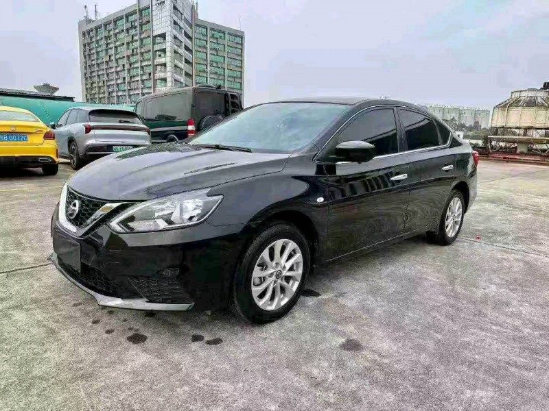 深圳25年日产轩逸3