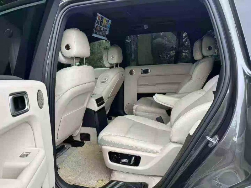 重庆23年理想L96