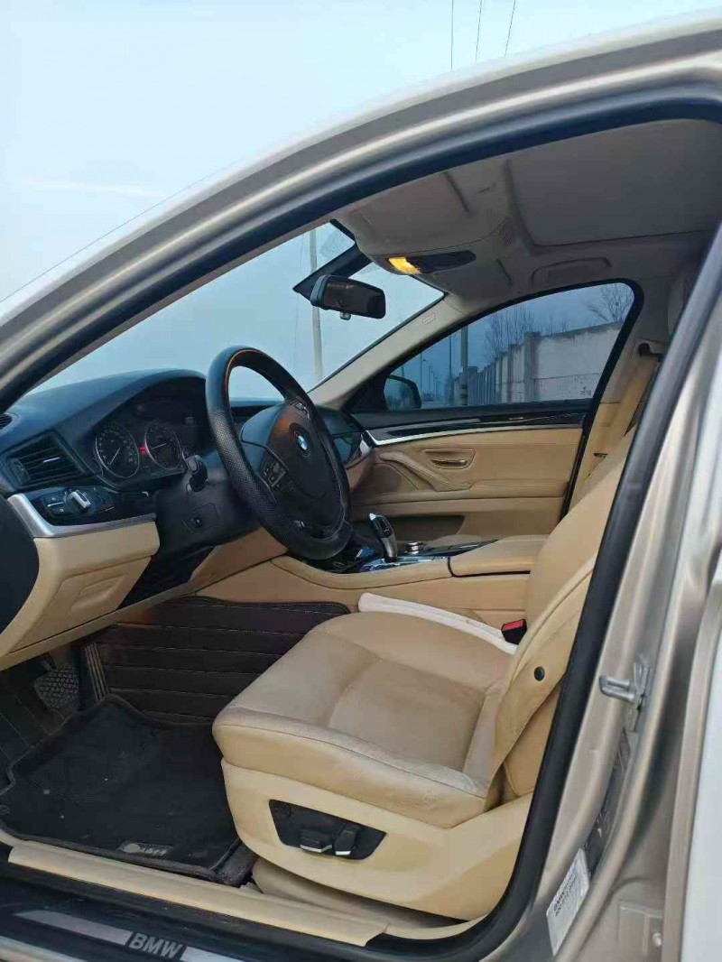 济宁13年宝马5系4