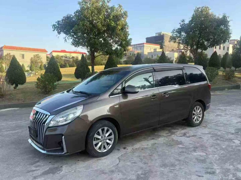 江门18年别克GL83