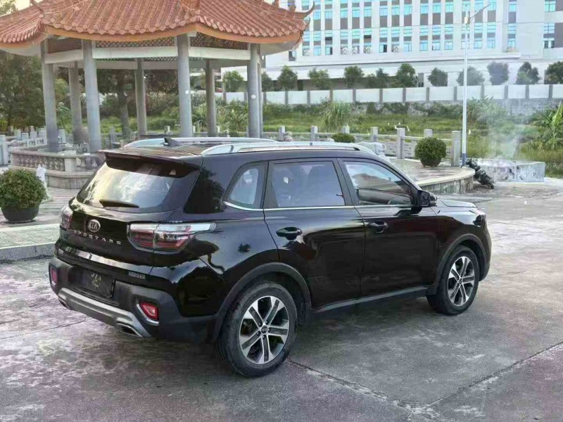 江门18年起亚智跑7