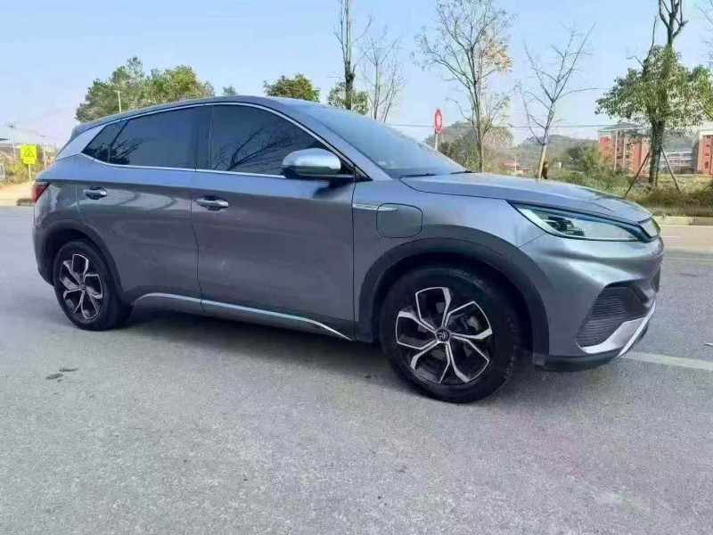 湛江23年比亚迪元2